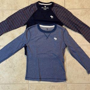 adorable soft and durable pack of boys T-shirts from abercrombie. size 5/6